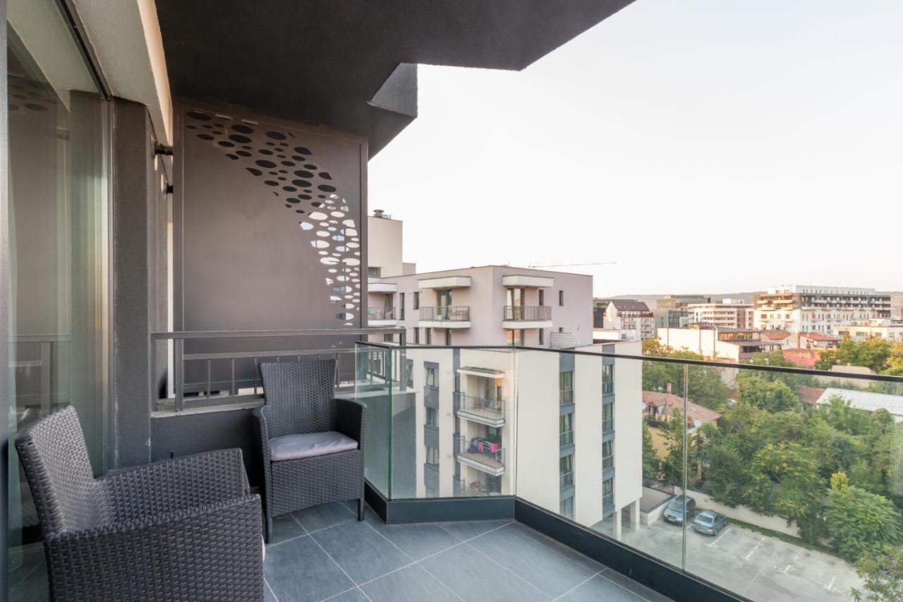 Modern Downtown Apartment Cluj-Napoca Esterno foto
